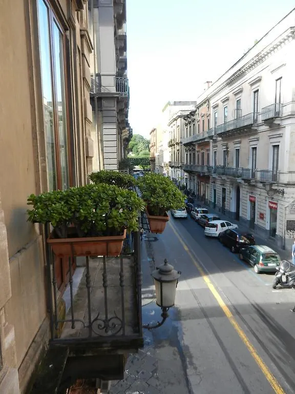 Rossocorallo B&B Catane Couette-café