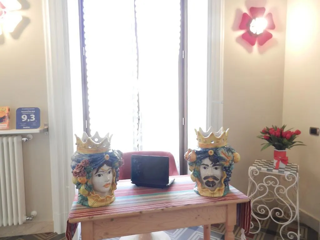 Oda ve Kahvaltı Rossocorallo B&B Katanya