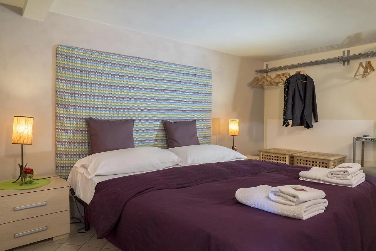 Rossocorallo B&B Katanya Oda ve Kahvaltı